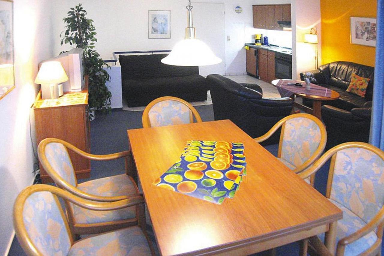Apartment In Cuxhaven With A Shared Pool Extérieur photo
