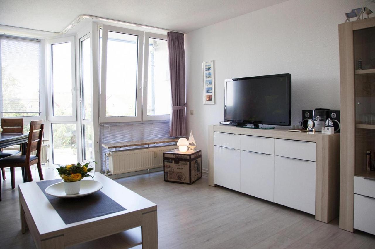 Apartment In Cuxhaven With A Shared Pool Extérieur photo
