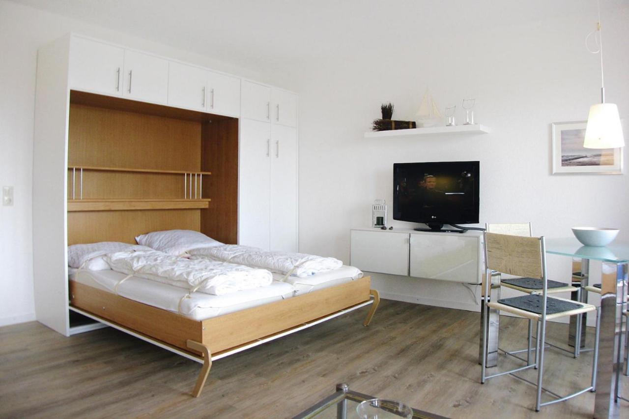 Apartment In Cuxhaven With A Shared Pool Extérieur photo
