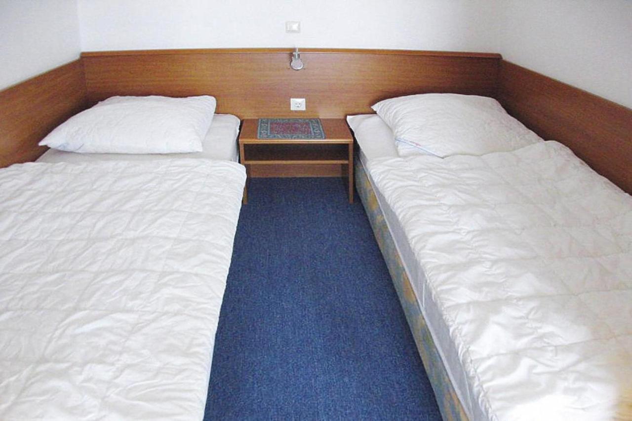 Apartment In Cuxhaven With A Shared Pool Extérieur photo