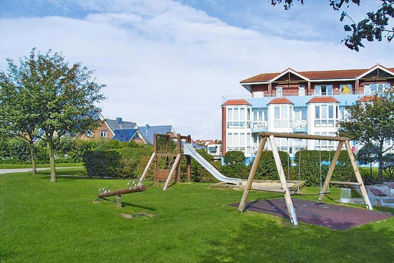 Apartment In Cuxhaven With A Shared Pool Extérieur photo